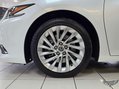 Lexus Es 2.5 300h Takumi E-CVT Euro 6 (s/s) 4dr 73