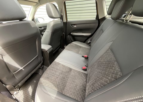 Suzuki Vitara SZ5 BOOSTERJET ALLGRIP MHEV 18