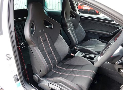 Volkswagen Golf GTI S Clubsport 12