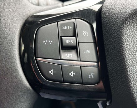 Ford Puma 1.0 Puma Titanium MHEV 5dr 51