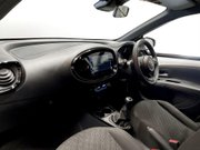 Toyota Aygo X 1.0 VVT-i Edge Hatchback 5dr Petrol Manual Euro 6 (s/s) (72 ps) DAB Radio - 15