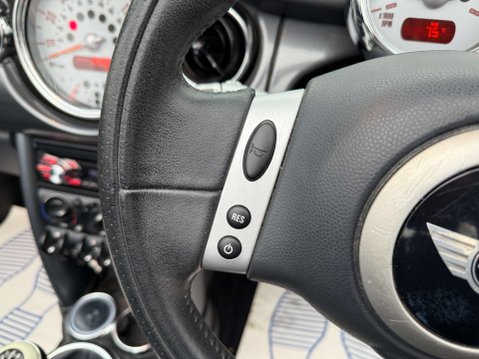 Mini Convertible 1.6 One 2dr 44