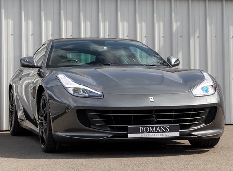 Ferrari GTC4 Lusso 1