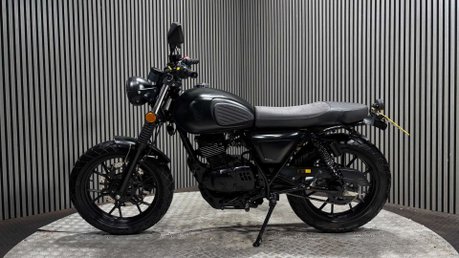 Mutt FSR 2021 ONLY 7K MODERN RETRO 125CC LEARNER BIKE LONG MOT 5