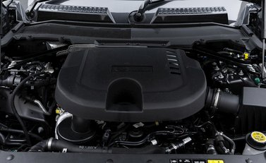 Land Rover Defender 90 Hard Top D200 28