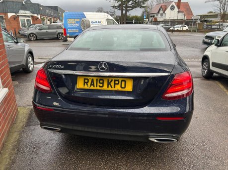 Mercedes-Benz E Class E 220 D SE 5