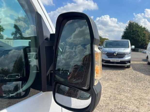 Vauxhall Movano LWB L3H2 (SOLD) Medium Roof F3500 Edition T D S/S EURO 6 NO VAT 14