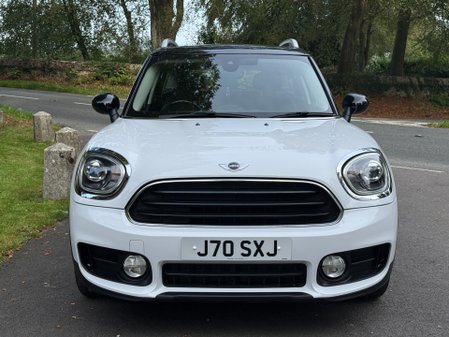 Mini Countryman COOPER D 9