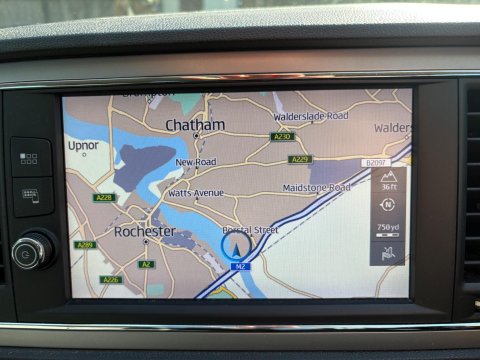 SEAT Leon TDI SE DYNAMIC TECHNOLOGY DSG 3