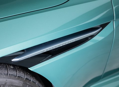 Aston Martin DB12 Coupe 33