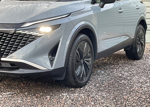 Nissan Qashqai DIG-T TEKNA 5