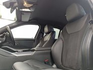BMW 3 Series 2.0 320i M Sport Auto 4dr 37