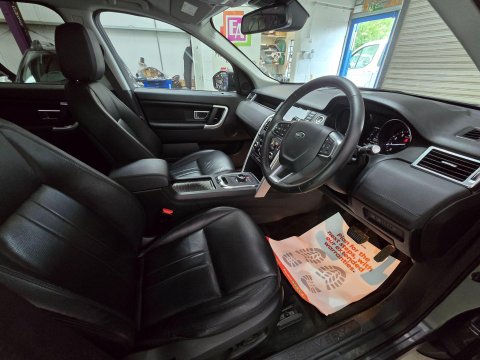 Land Rover Discovery Sport 2.0 Si4 HSE Auto 4WD Euro 6 (s/s) 5dr 44