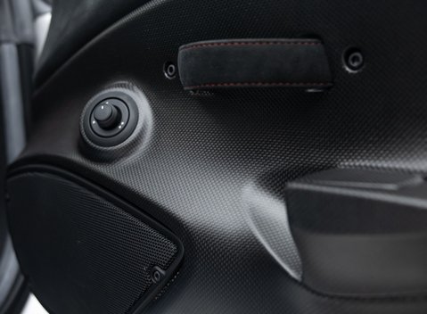 Ferrari 488 Pista Piloti 35