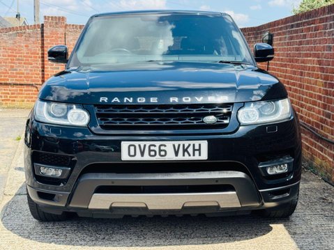 Land Rover Range Rover Sport 3.0 SD V6 HSE Dynamic SUV 5dr Diesel Auto 4WD Euro 6 (s/s) (306 ps) 2