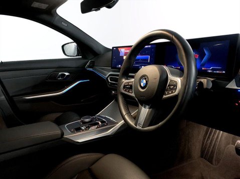 BMW 3 Series 2.0 320i M Sport Saloon 4dr Petrol Auto Euro 6 (s/s) (184 ps) 12