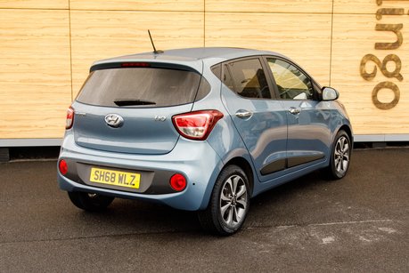 Hyundai i10 PREMIUM SE