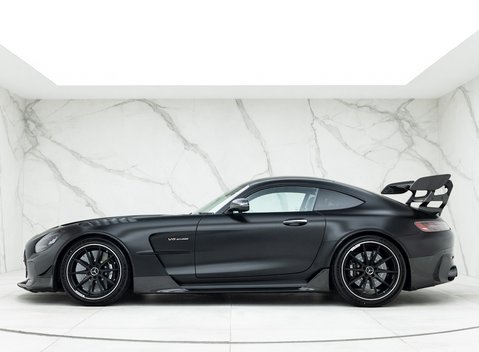 Mercedes-Benz Amg GT GT Black Series 2
