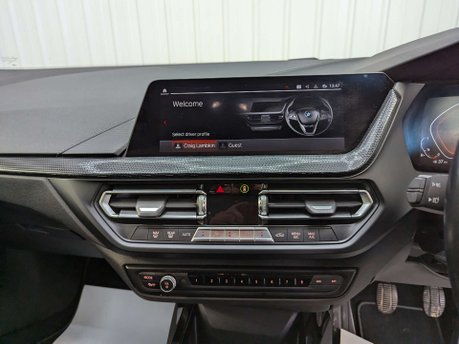 BMW 2 Series 1.5 218I Sport 4dr 85