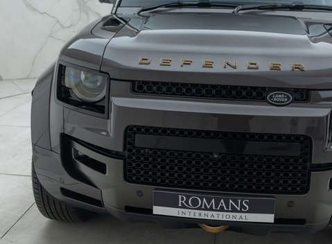 Land Rover Defender 110 OCTA 30