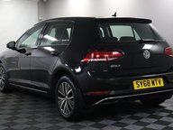 Volkswagen Golf SE NAVIGATION TDI 10
