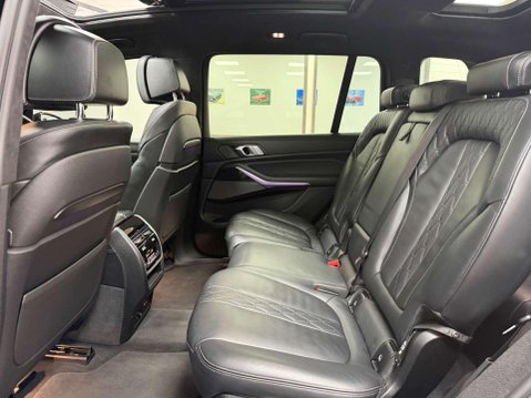 BMW X7 3.0 M50d SUV 5dr Diesel Auto xDrive Euro 6 (s/s) (400 ps) 40