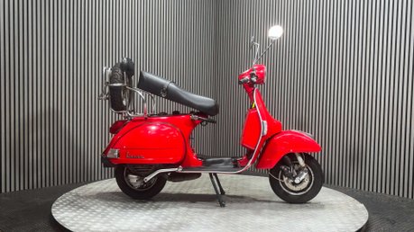 Piaggio Vespa PX 2012 19K 1 FORMER OWNER 2T 4 SPEED 2 STROKE CLASSIC SCOOTER 1