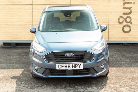 Ford Grand Tourneo Connect TITANIUM TDCI 5