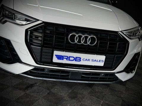 Audi Q3 2.0 Q3 Black Edition 35 TDI Semi-Auto 5dr 6