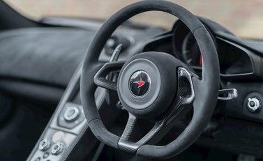 McLaren 675LT Spider 15