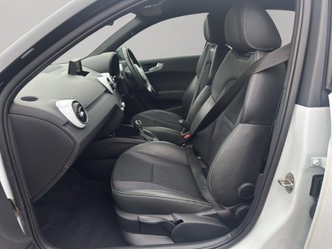 Audi A1 1.4 TFSI S line Style Edition Sportback S Tronic Euro 5 (s/s) 5dr 54