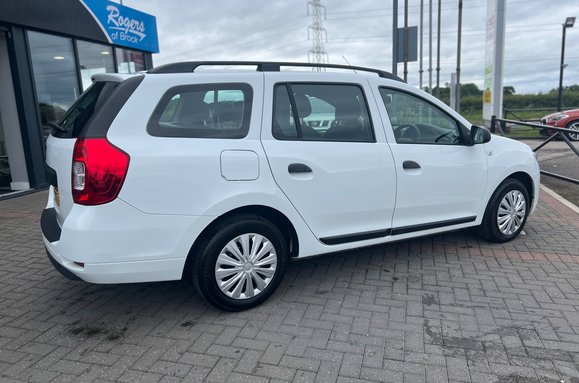 Dacia Logan ESSENTIAL 1.0 TCE ESTATE 11
