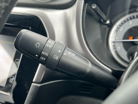Suzuki Vitara SZ-T BOOSTERJET MHEV 33