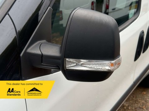 Fiat Doblo 1.2 Doblo 16v MultiJet II 13