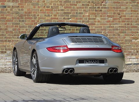 Porsche 911 (997) Carrera 4S Cabriolet 7
