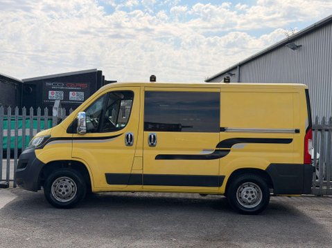 Peugeot Boxer 2 BERTH CAMPER CONVERSION ROCK N ROLL BED 2.2 Boxer 333 L1H1 HDi 12