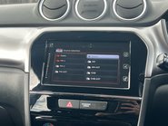 Suzuki Vitara SZ-T BOOSTERJET MHEV 23