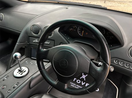 Lamborghini Murcielago LP640 MANUAL 68