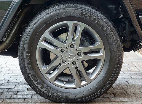 Mercedes-Benz G Series CDI 9