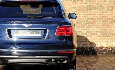 Bentley Bentayga 15