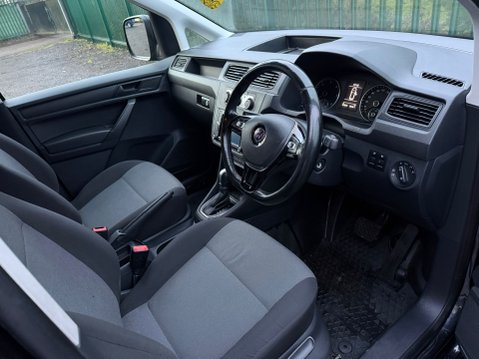 Volkswagen Caddy C20 TDI HIGHLINE 29