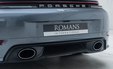 Porsche 911 Carrera (992.2) 37