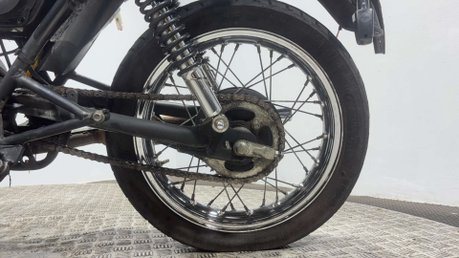 Herald Motor Co Classic 2014 XF 125CC Project 18