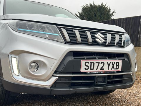 Suzuki Vitara SZ-T MHEV 16