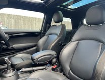 Mini Hatch 2.0 Cooper S Sport Hatchback 3dr Petrol Steptronic Euro 6 (s/s) (192 ps) 15