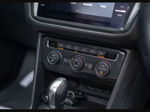 Volkswagen Tiguan 1.5 Tiguan R-Line TSi Evo Semi-Auto 5dr 29