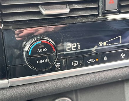 Nissan Qashqai 1.3 Qashqai Acenta Premium DiG-T MHEV 5dr 53