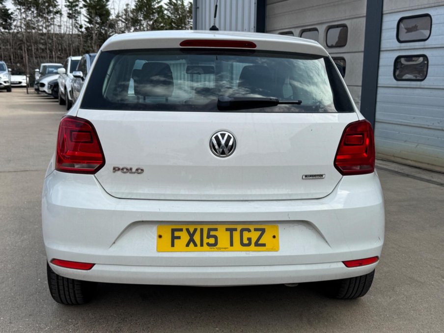 2015 Volkswagen Polo — image 6