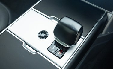 Land Rover Range Rover P615 SV 35