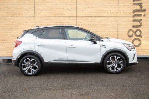 Renault Captur TECHNO E-TECH 12